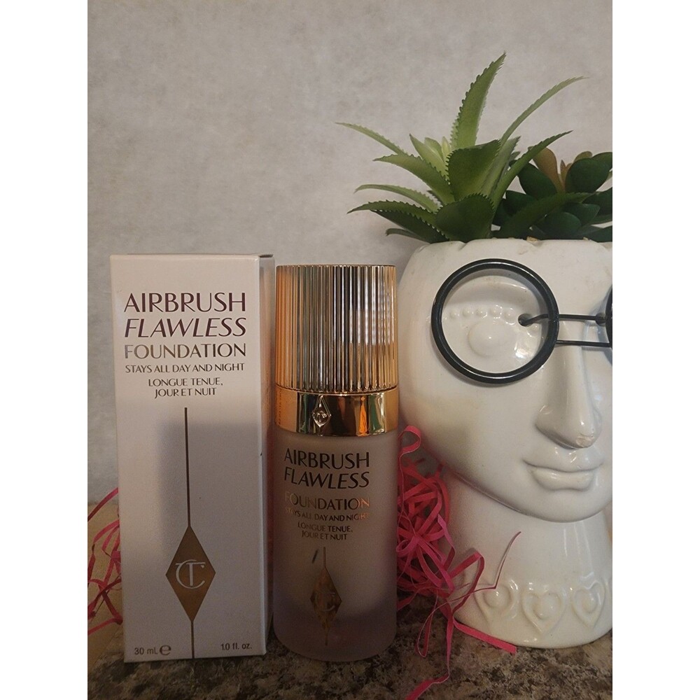 Charlotte Tilbury~Airbrush Flawless Foundation~Stay All Day/Night #3 Cool/Froid